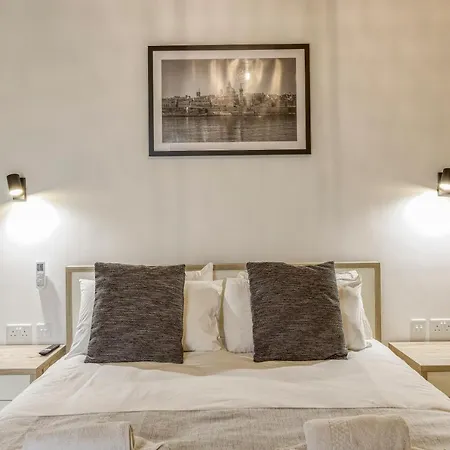 A Lovely 1Br Home With Balcony Just Off The Coast By 360 Estates Saint Julian's Exterior photo