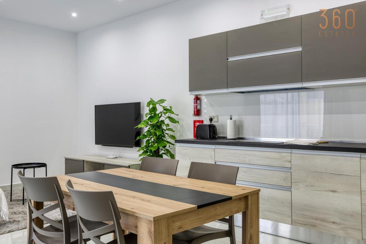 Apartament A Lovely 1br With Balcony Just Off The Coast By 360 Estates St. Julian's